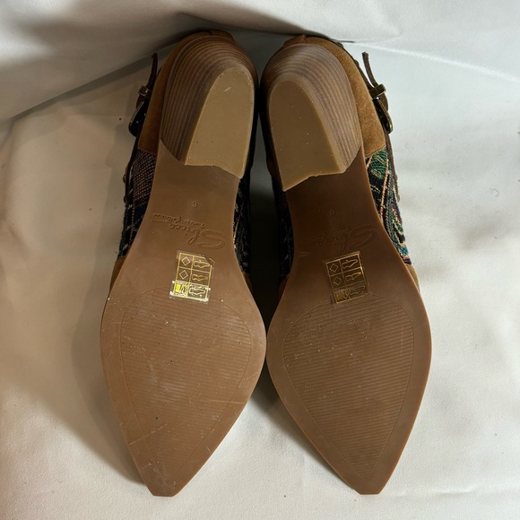 SBICCA Sz 8 Slip On Western Stacked Heel Country Shooties Pointy Toe Shoes NEW - Picture 7 of 9